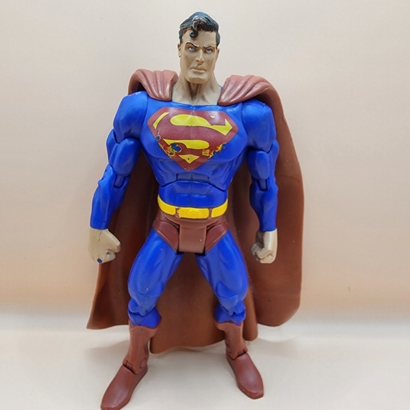 2010 DC Comics Superman Figure 6.5 Inch - Picture 1 of 7
